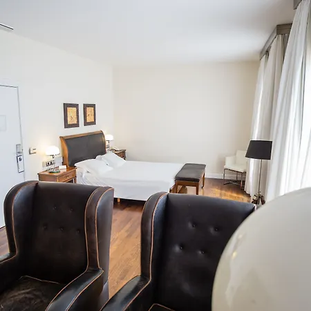 Palacio Garvey Otel